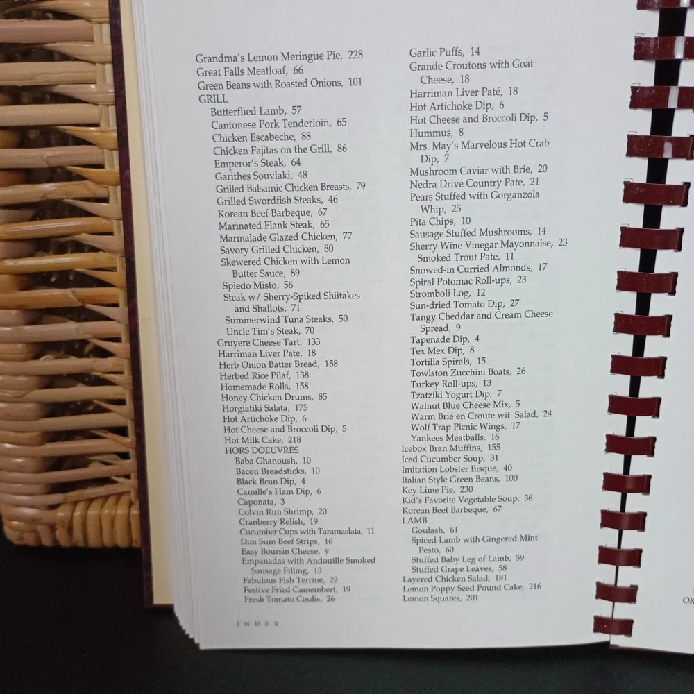 Great Falls Virginia School PTA Community Cookbook Cooking With Class 1st ED '96